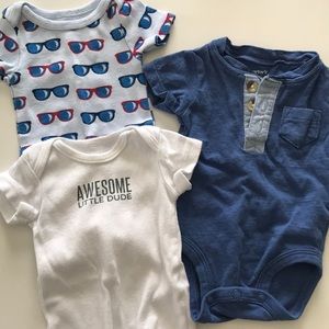 (3) Pack Bodysuits Newborn NB